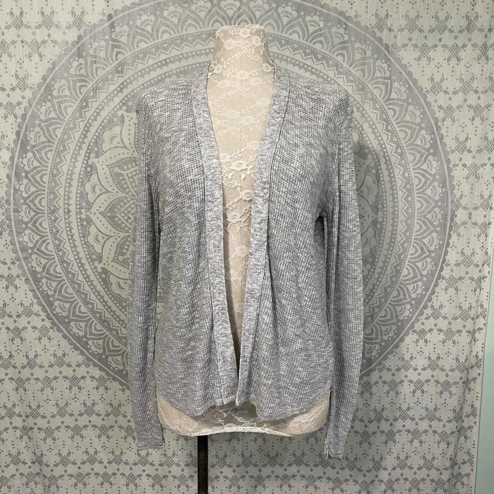 NICE $54 American Eagle Outfitters Waffle Marled Open Cardigan Sweater Grey M